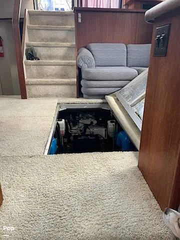 Slide: The Image of Carver Yachts 36 Aft Cabin 1992 - 16482505