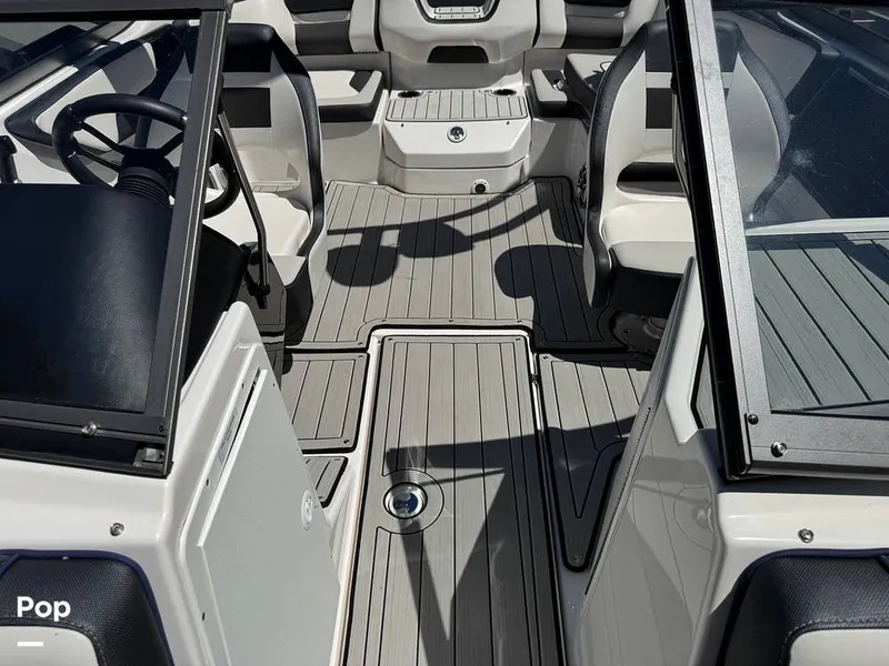 Slide: The Image of Yamaha 195S 2021 - 16480056