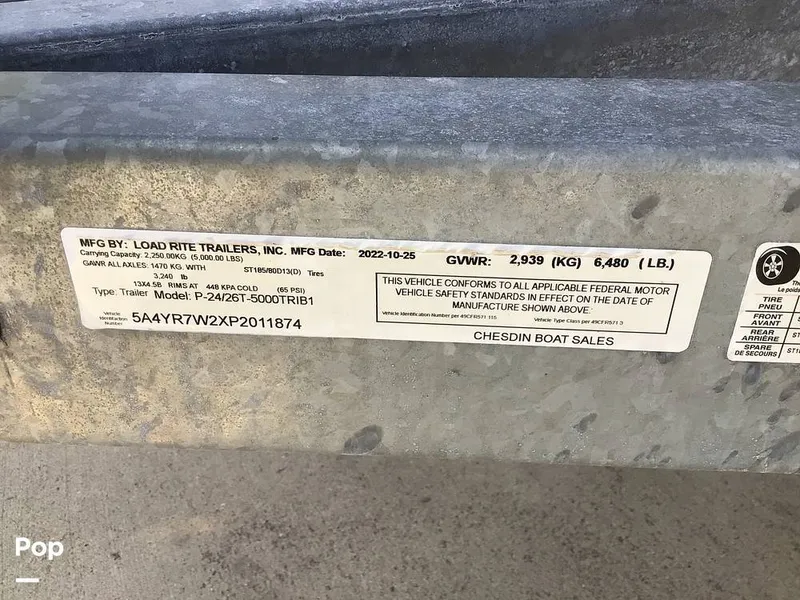 Slide: The Image of Avalon & Tahoe Venture 2585 RF 2023 - 16525359