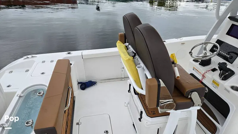Slide: The Image of Sea Pro 242 2026 - 16806765