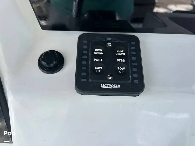 Slide: The Image of Trim Tabs - 16575044