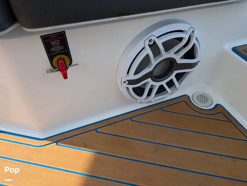 Slide: The Image of Regal 26 FasDeck 2018 - 16543599