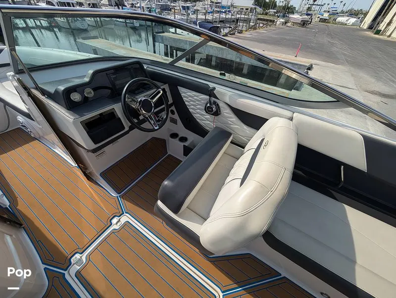 Slide: The Image of Regal 26 FasDeck 2018 - 16543521