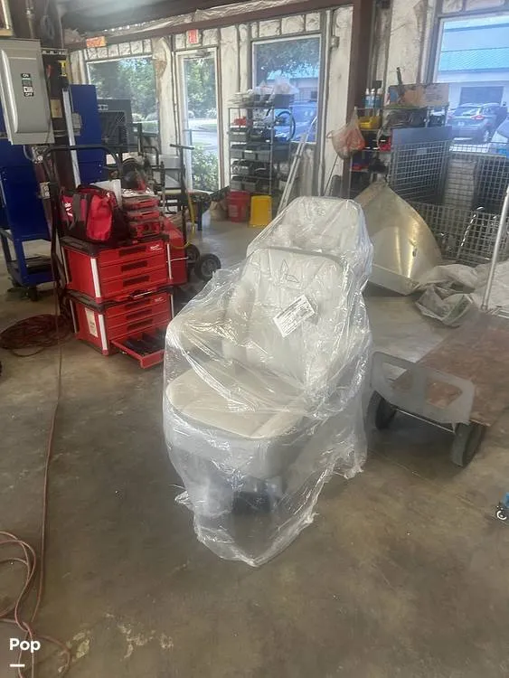 Slide: The Image of New Seats! - 16495268