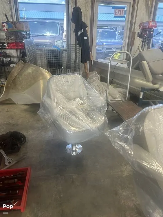 Slide: The Image of New seats! - 16495267