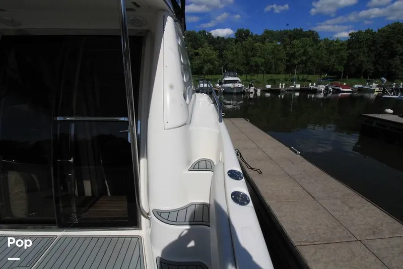 Slide: The Image of Regal Commodore 4080 Flybridge 2006 - 16537920