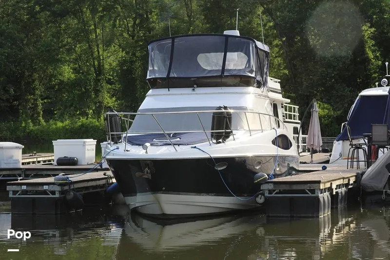 Slide: The Image of 2006 Regal Commodore 4080 Flybridge - 16537846