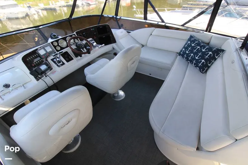Slide: The Image of Captain's Chair - 16537932