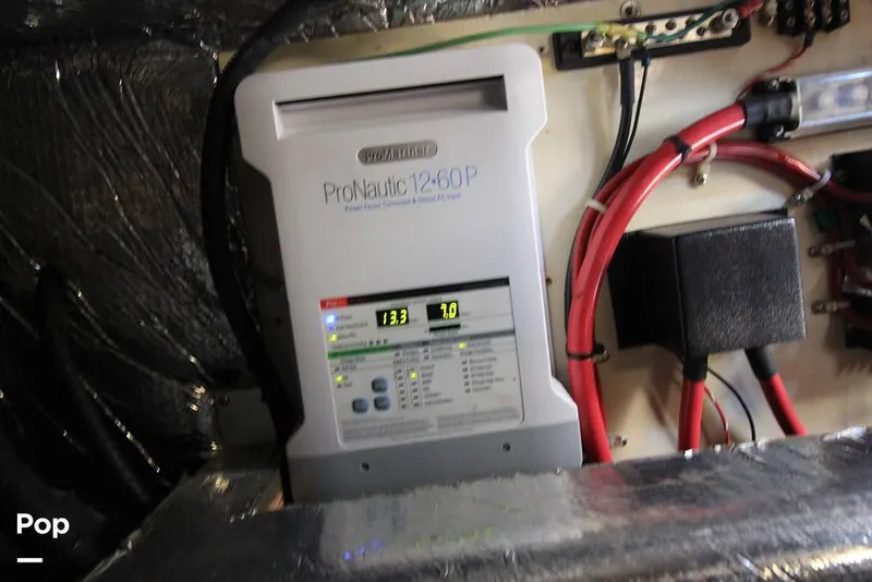 Slide: The Image of Battery Tender - 16537904
