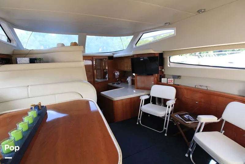 Slide: The Image of 2006 Regal Commodore 4080 Flybridge - 16537850