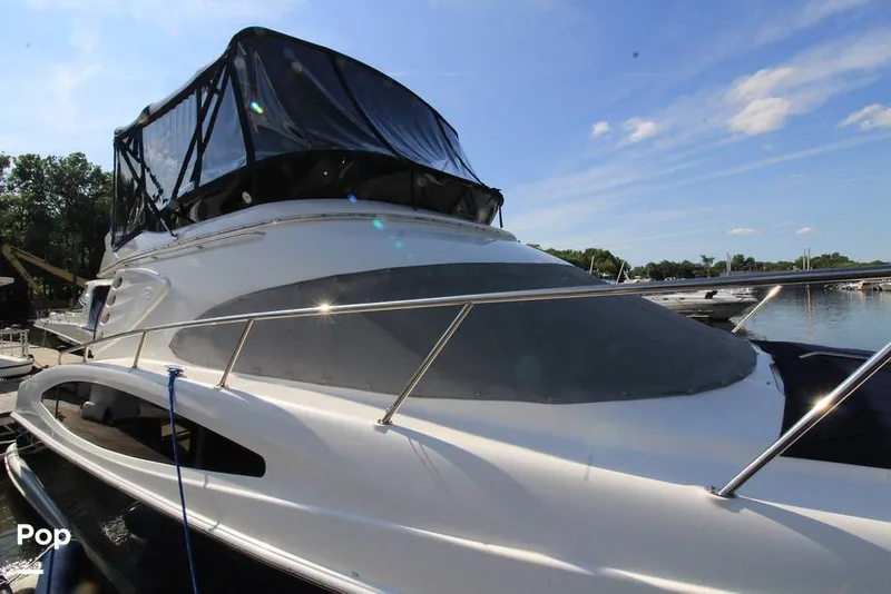 Slide: The Image of 2006 Regal Commodore 4080 Flybridge - 16537891