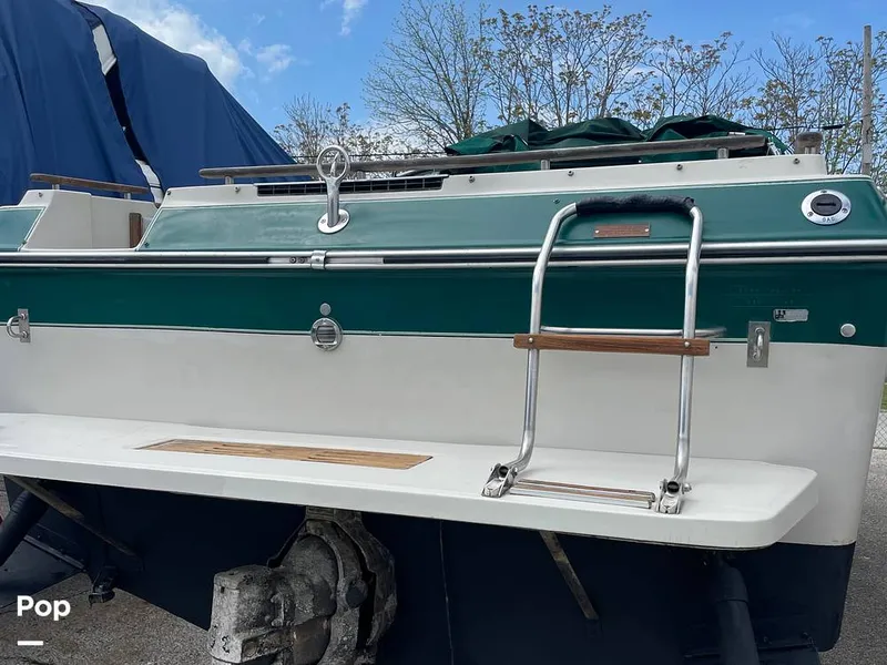 Slide: The Image of Sea Ray 230 1988 - 16485778