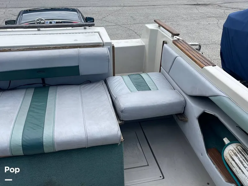 Slide: The Image of Sea Ray 230 1988 - 16485792
