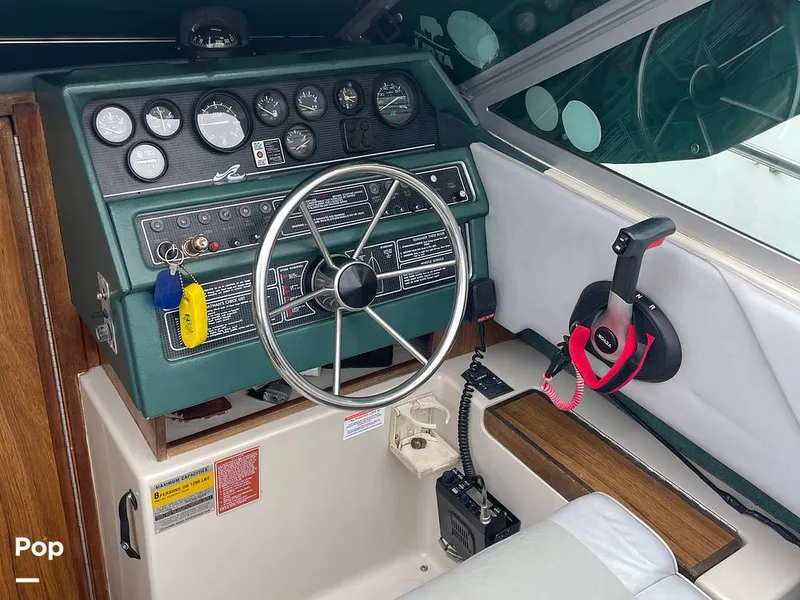 Slide: The Image of Sea Ray 230 1988 - 16485761