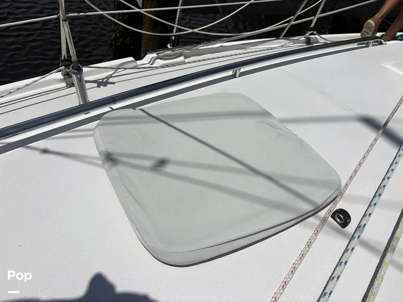 Slide: The Image of Catalina 350 MKI Wing Keel 2003 - 16494606