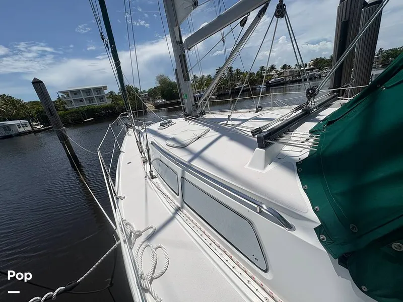 Slide: The Image of Catalina 350 MKI Wing Keel 2003 - 16494629