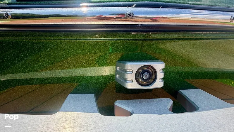 Slide: The Image of Malibu 22 LSV 2021 - 16506096
