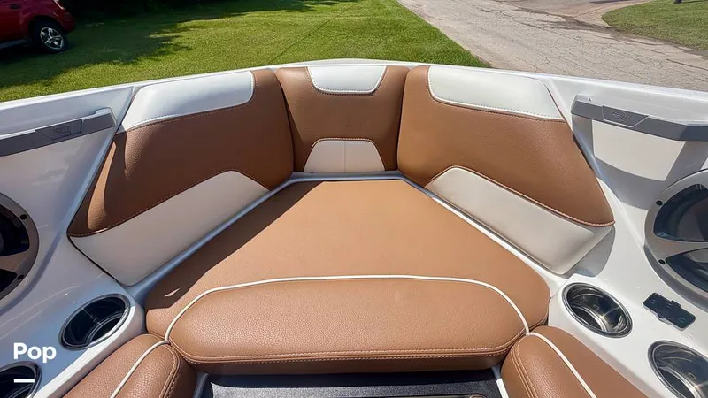 Slide: The Image of Malibu 22 LSV 2021 - 16506021