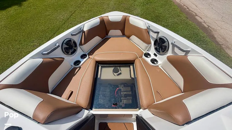 Slide: The Image of Malibu 22 LSV 2021 - 16506017