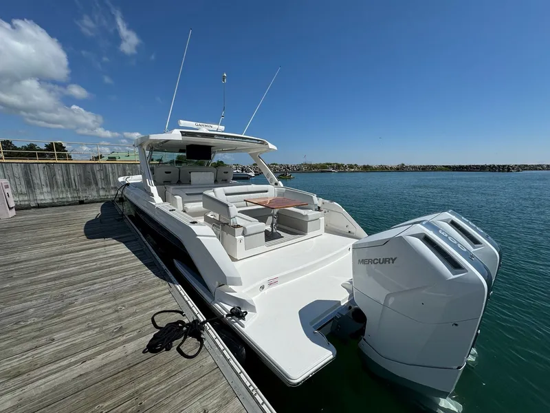 Slide: The Image of Tiara 43LS 2025 - 10