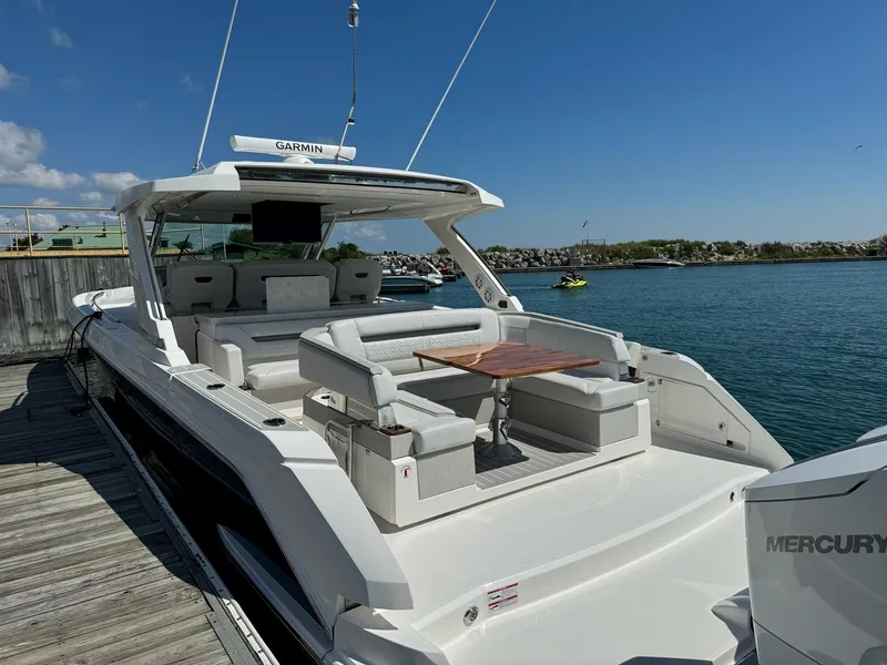 Slide: The Image of Tiara 43LS 2025 - 11