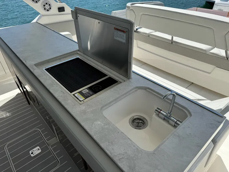 Slide: The Image of Tiara 43LS 2025 - 35