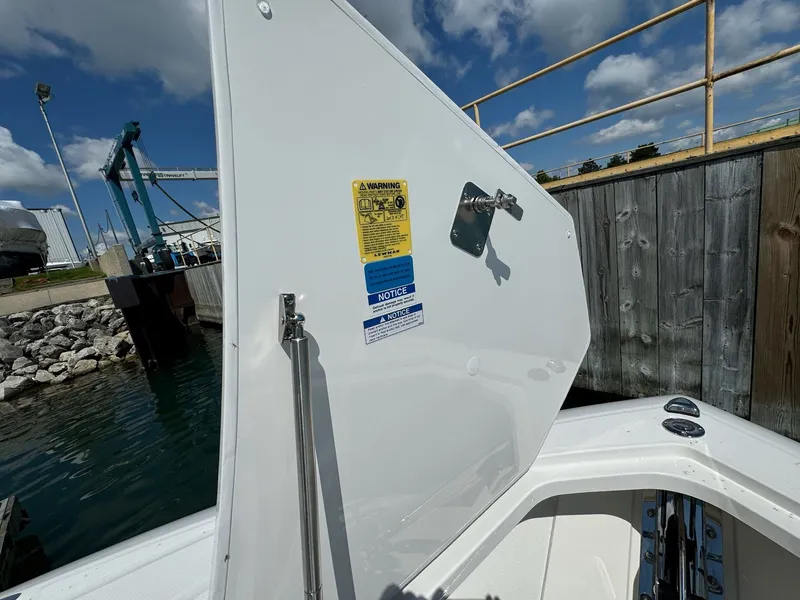 Slide: The Image of Tiara 43LS 2025 - 55