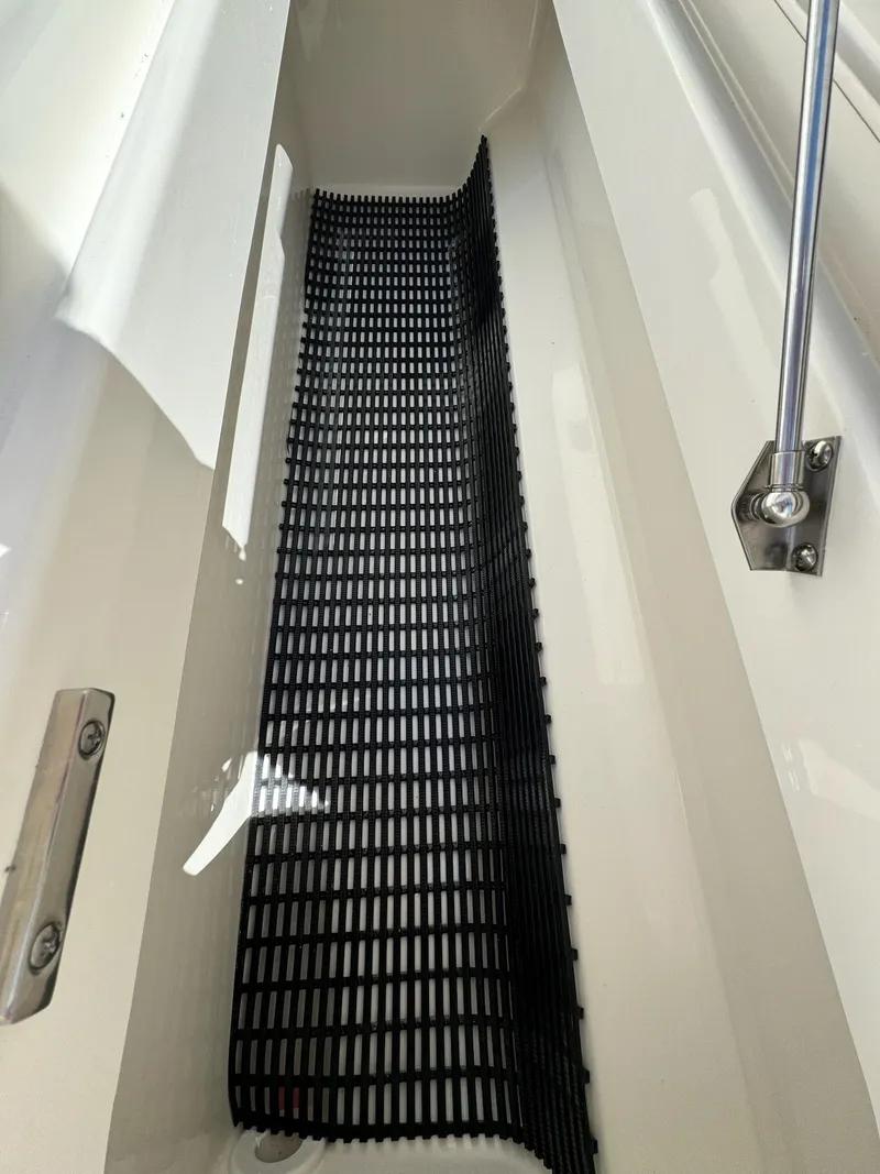 Slide: The Image of Tiara 43LS 2025 - 58