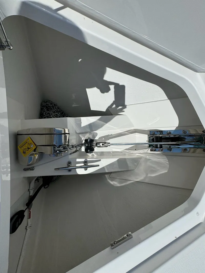 Slide: The Image of Tiara 43LS 2025 - 60