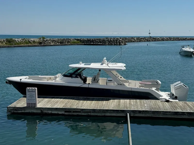 Slide: The Image of Tiara 43LS 2025 - 7