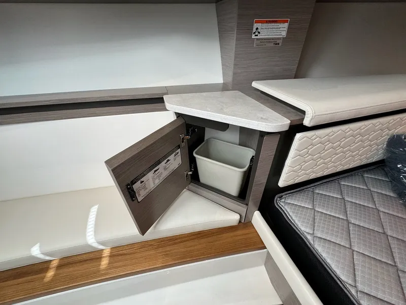 Slide: The Image of Tiara 43LS 2025 - 78