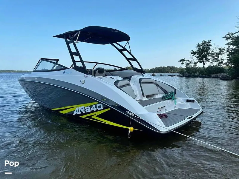 The Image of Yamaha AR 240 2020 - 16498088