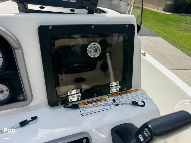 Slide: The Image of NauticStar NauticBay 1810 2018 - 16499726