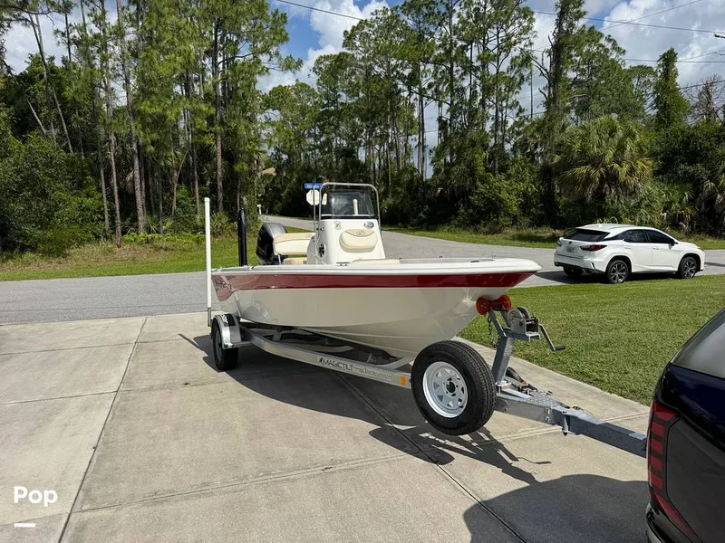 Slide: The Image of NauticStar NauticBay 1810 2018 - 16499745