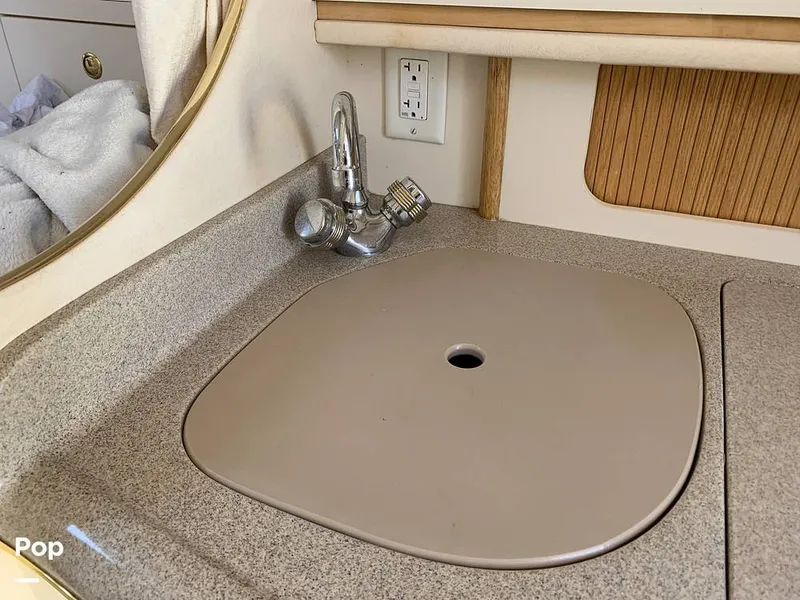 Slide: The Image of Sea Ray 290 Sundancer 2000 - 16582414