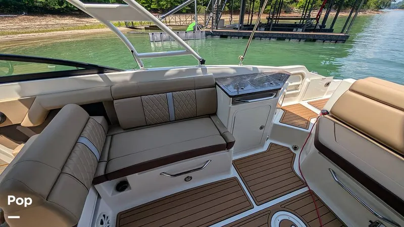 Slide: The Image of Sea Ray 290 Sundeck 2016 - 16547706