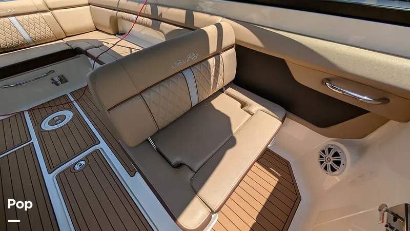 Slide: The Image of Sea Ray 290 Sundeck 2016 - 16547745