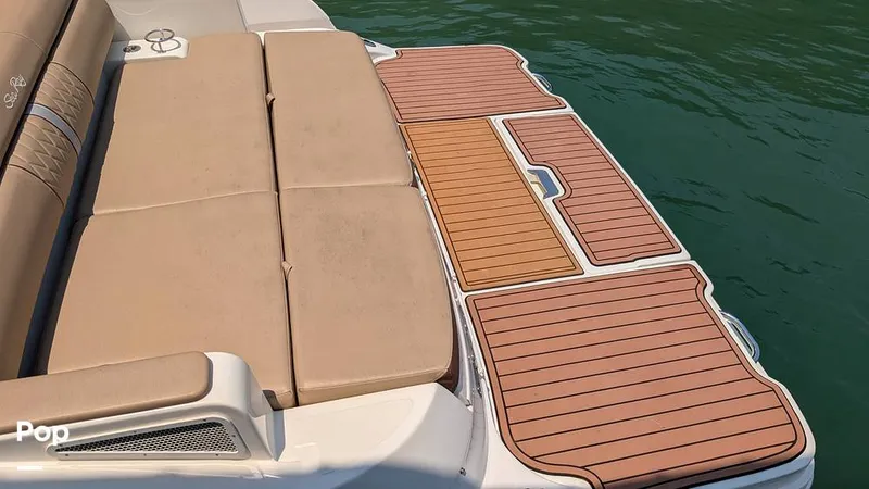 Slide: The Image of Sea Ray 290 Sundeck 2016 - 16547770