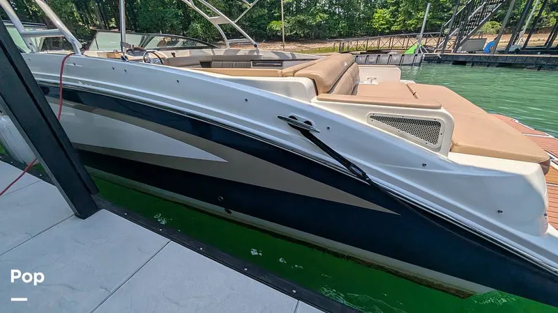 Slide: The Image of Sea Ray 290 Sundeck 2016 - 16547774