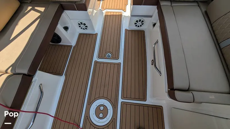 Slide: The Image of Sea Ray 290 Sundeck 2016 - 16547703