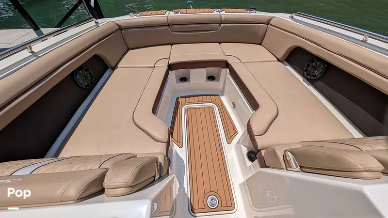 Slide: The Image of Sea Ray 290 Sundeck 2016 - 16547697