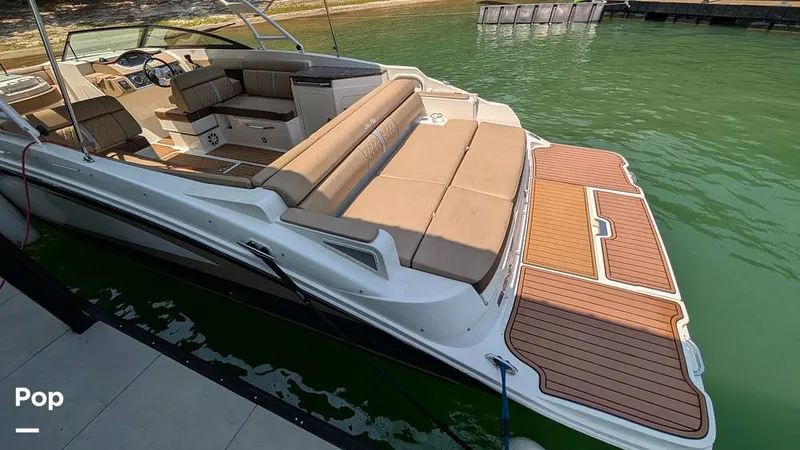 Slide: The Image of Sea Ray 290 Sundeck 2016 - 16547691