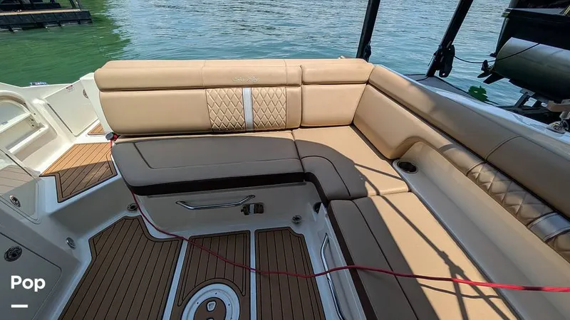 Slide: The Image of Sea Ray 290 Sundeck 2016 - 16547753