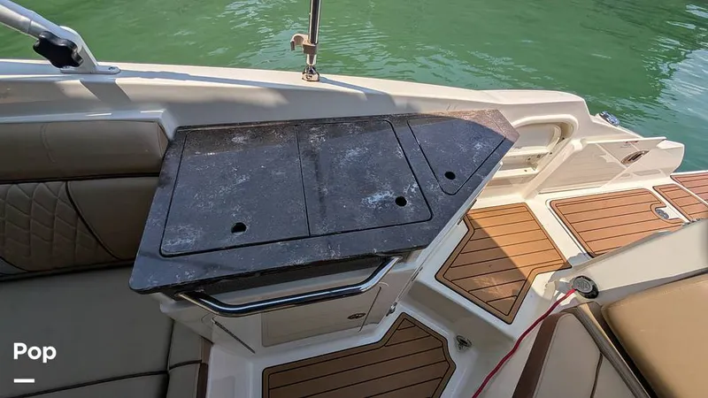 Slide: The Image of Sea Ray 290 Sundeck 2016 - 16547710