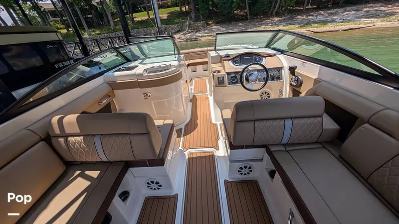 Slide: The Image of Sea Ray 290 Sundeck 2016 - 16547701