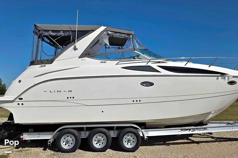 Slide: The Image of Bayliner 315 Cruiser 2012 - 16574708