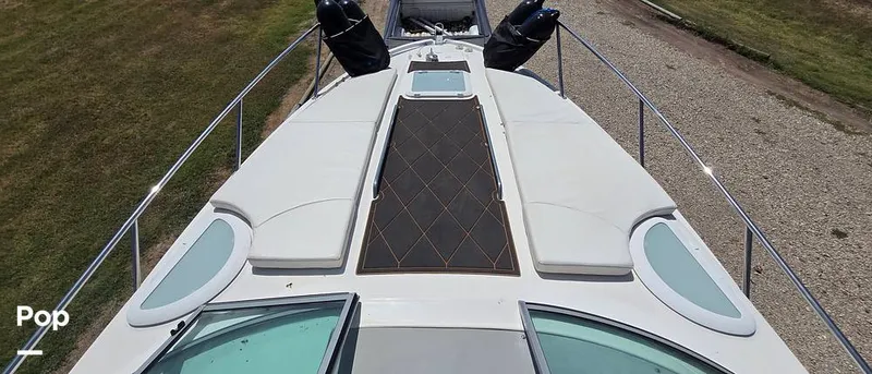 Slide: The Image of Bayliner 315 Cruiser 2012 - 16586389