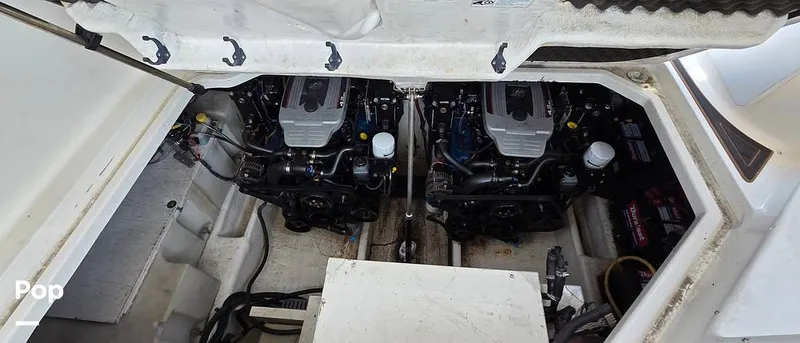 Slide: The Image of Bayliner 315 Cruiser 2012 - 16586429