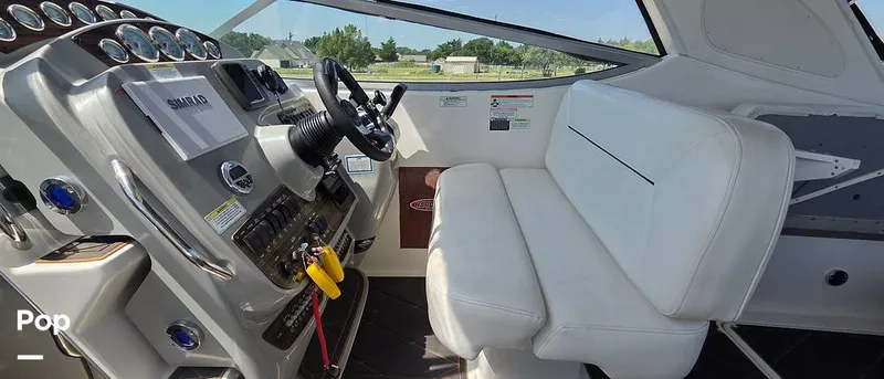 Slide: The Image of Bayliner 315 Cruiser 2012 - 16586336