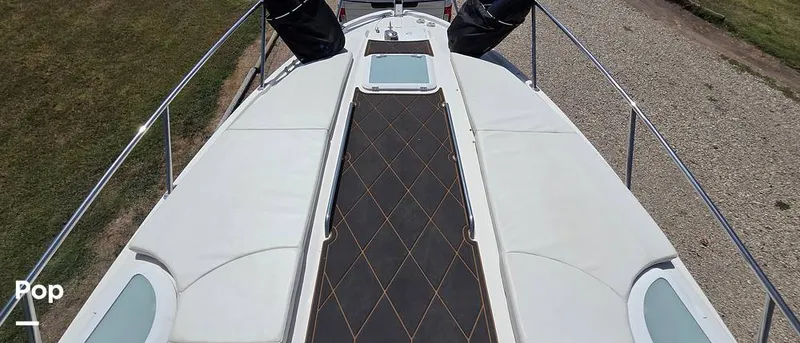 Slide: The Image of Bayliner 315 Cruiser 2012 - 16586390